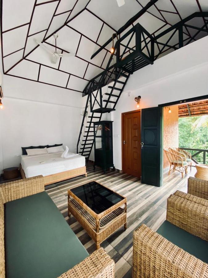 Garggi Kumarakom Village Homestay Exterior photo